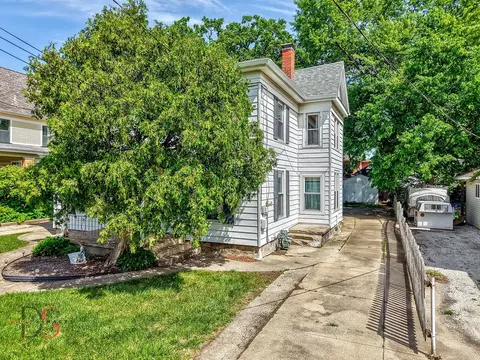 Exterior - 520522 E Main St, Ottawa, IL 61350 photo 3 of 8