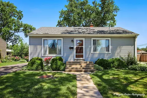 1972 Fargo Ave, Des Plaines, IL 60018