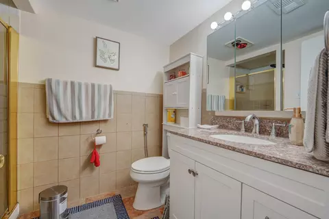 Bath - 7849 W 79th Pl, Bridgeview, IL 60455 photo 1 of 3
