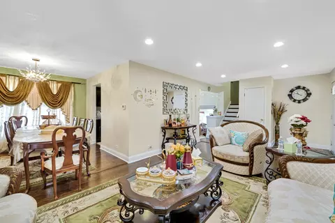 Living - 7849 W 79th Pl, Bridgeview, IL 60455 photo 2 of 2