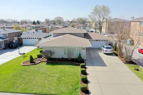 View/Area - 7849 W 79th Pl, Bridgeview, IL 60455 photo 3 of 6