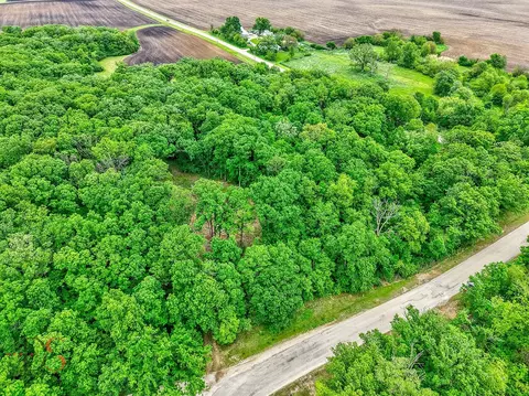 Nw Corner E 2575th Rd Circle Drive, Marseilles, IL 61341