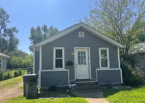 248 Herget St, Pekin, IL 61554