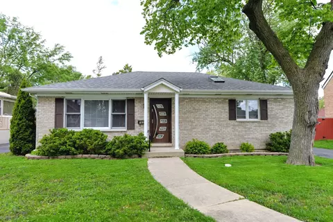 1634 E Forest Ave, Des Plaines, IL 60018