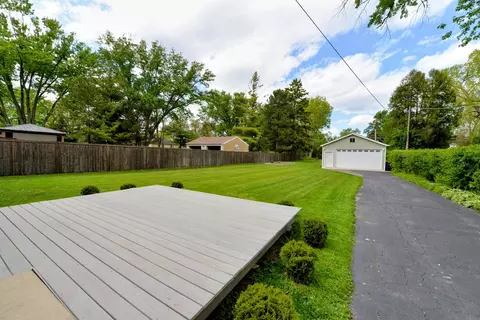 Exterior - 1634 E Forest Ave, Des Plaines, IL 60018 photo 3 of 4