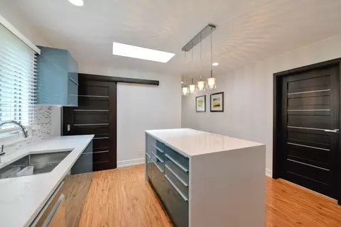 Kitchen - 1634 E Forest Ave, Des Plaines, IL 60018 photo 5 of 5