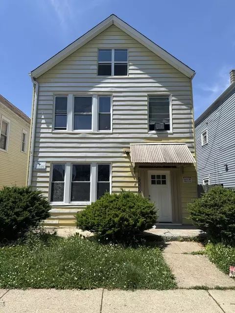 5026 S Rockwell St, Chicago, IL 60632
