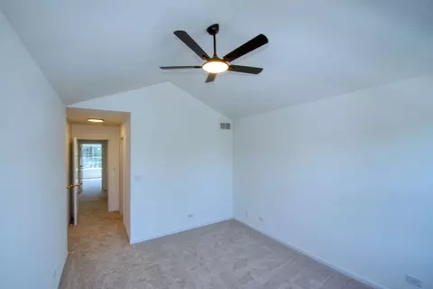 Bedroom - 5564 Elizabeth Pl, Rolling Meadows, IL 60008 photo 5 of 5
