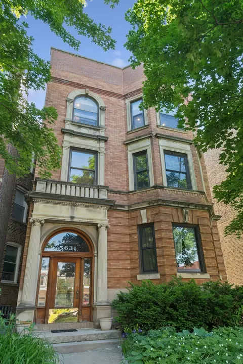 5631 S Dorchester Ave #3, Chicago, IL 60637