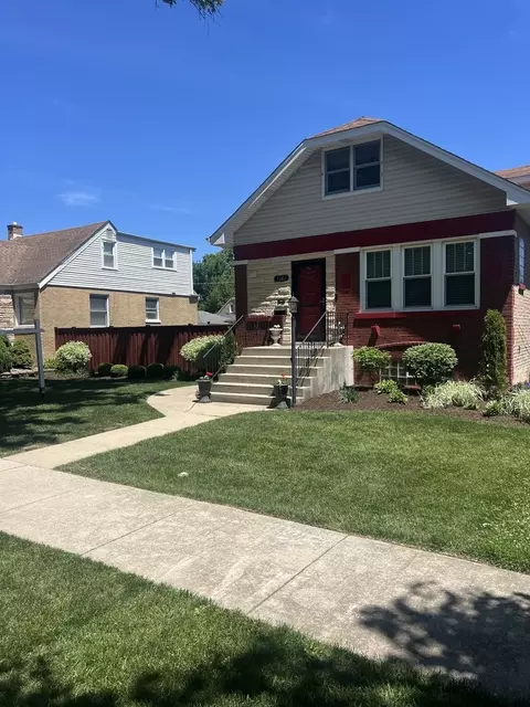 3147 Sunnyside Ave, Brookfield, IL 60513