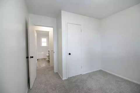 Bedroom - 362 S Barbara Dr, Kankakee, IL 60901 photo 2 of 6
