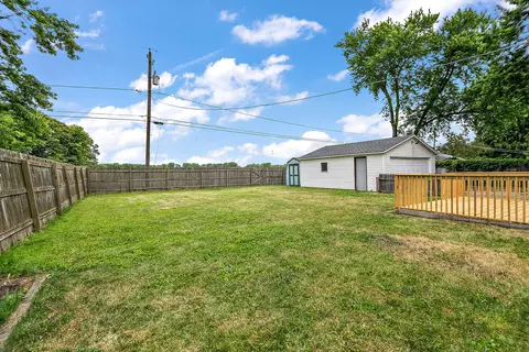 Exterior - 362 S Barbara Dr, Kankakee, IL 60901 photo 5 of 6