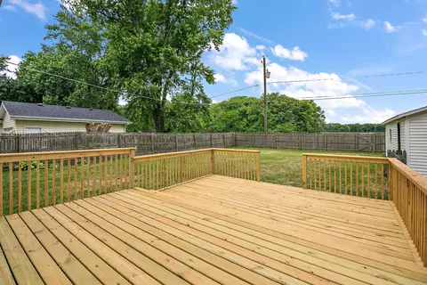 Exterior - 362 S Barbara Dr, Kankakee, IL 60901 photo 4 of 6