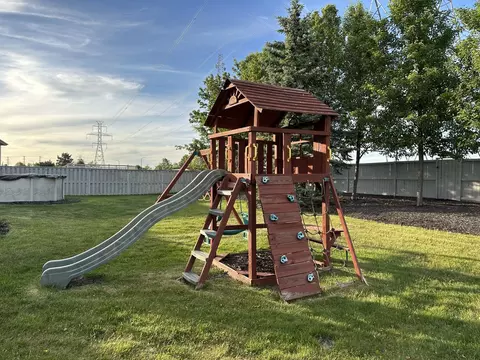 Exterior - 19211 Brompton Ct, Mokena, IL 60448 photo 13 of 17