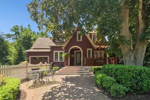 128 Gum St, New Lenox, IL 60451