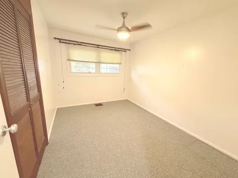 1331 S Pine St, Centralia, IL 62801 photo 8