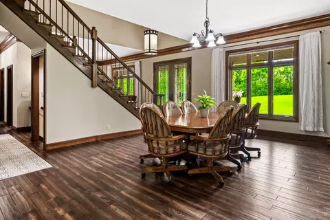 Dining - 606 Harvey Rd, Downs, IL 61736 photo 2 of 3