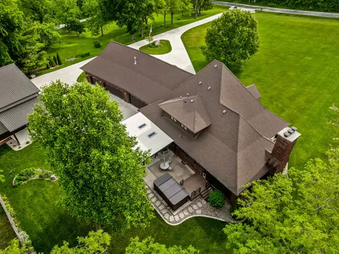 View/Area - 606 Harvey Rd, Downs, IL 61736 photo 5 of 6