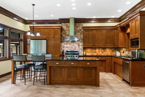 Kitchen - 606 Harvey Rd, Downs, IL 61736 photo 2 of 10