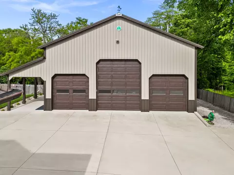 Exterior - 606 Harvey Rd, Downs, IL 61736 photo 14 of 19