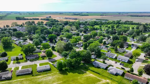 View/Area - 301 Ash Ave, Morrison, IL 61270 photo 4 of 4