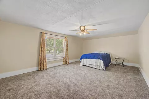 Bedroom - 1206 E Main St, Clinton, IL 61727 photo 5 of 8