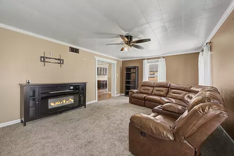 Living - 1206 E Main St, Clinton, IL 61727 photo 2 of 3