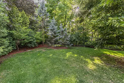 Exterior - 902 Doral Dr, Bartlett, IL 60103 photo 9 of 12
