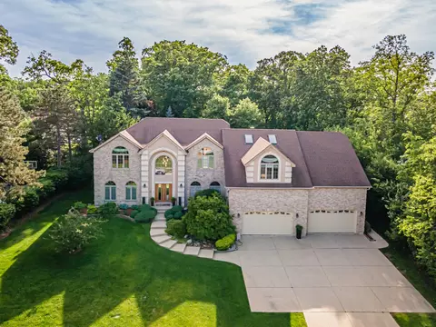 View/Area - 902 Doral Dr, Bartlett, IL 60103 photo 2 of 3