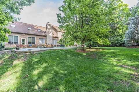 Exterior - 902 Doral Dr, Bartlett, IL 60103 photo 11 of 12