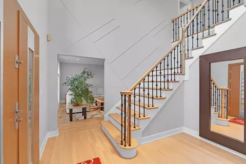 Entry Way - 902 Doral Dr, Bartlett, IL 60103 photo 1 of 5
