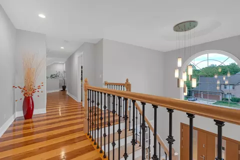 Entry Way - 902 Doral Dr, Bartlett, IL 60103 photo 5 of 5