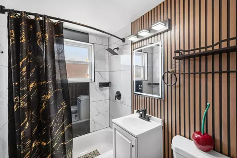 Bath - 1145 E 90th St, Chicago, IL 60619 photo 1 of 2