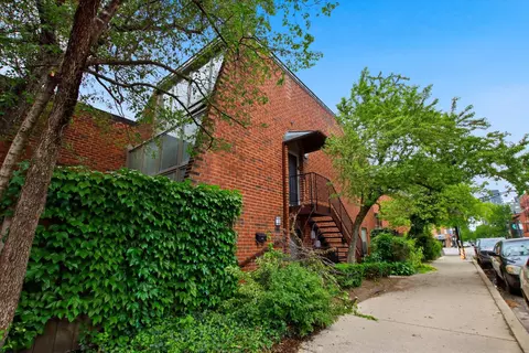 2170 N Lincoln Ave, Chicago, IL 60614