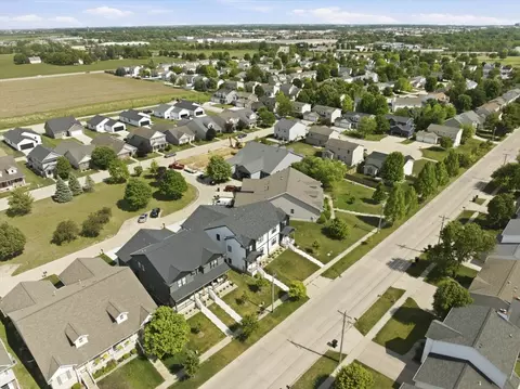 View/Area - 1523 Belclare Rd, Normal, IL 61761 photo 3 of 6