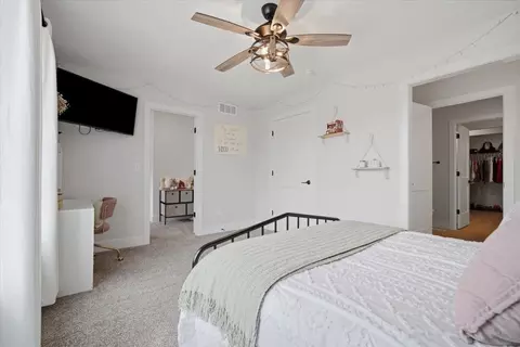 Bedroom - 1523 Belclare Rd, Normal, IL 61761 photo 4 of 5