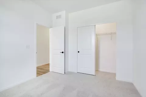 Bedroom - 25449 W Alabaster Cir, Plainfield, IL 60544 photo 6 of 9