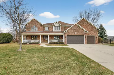 1036 E Talbot St, Arlington Heights, IL 60004