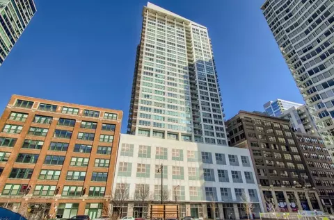 701 S Wells St #804, Chicago, IL 60607