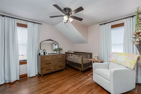 Bedroom - 130 Riverview Dr, Ottawa, IL 61350 photo 2 of 4