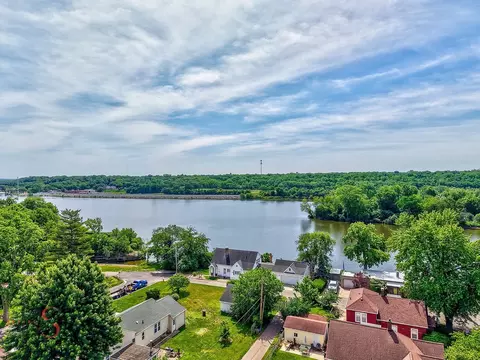 View/Area - 130 Riverview Dr, Ottawa, IL 61350 photo 2 of 2