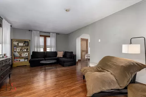 Living - 130 Riverview Dr, Ottawa, IL 61350 photo 1 of 1