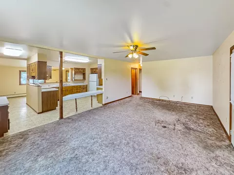 Living - 3849 E 22nd Rd, Serena, IL 60549 photo 3 of 4