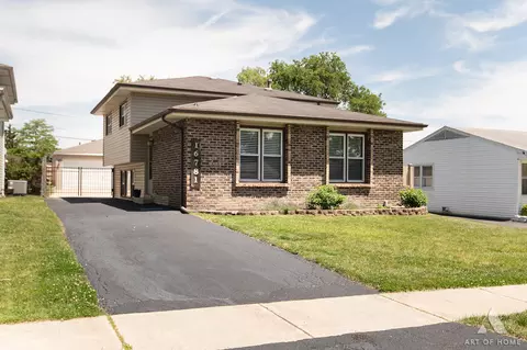 16781 Hilltop Ave, Orland Hills, IL 60487