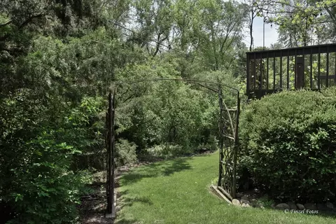 Exterior - 841 Hemlock Dr, Sleepy Hollow, IL 60118 photo 2 of 6