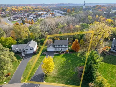 View/Area - 841 Hemlock Dr, Sleepy Hollow, IL 60118 photo 8 of 9