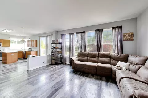 Other - 1669 Montclair Dr, Elgin, IL 60123 photo 5 of 12