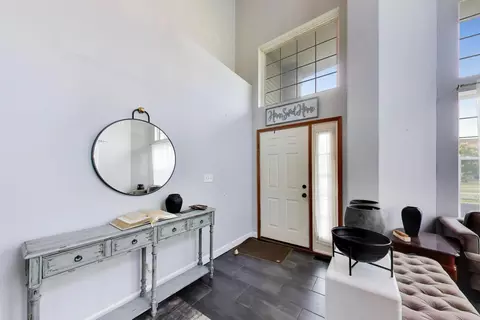 Entry Way - 1669 Montclair Dr, Elgin, IL 60123 photo 1 of 5