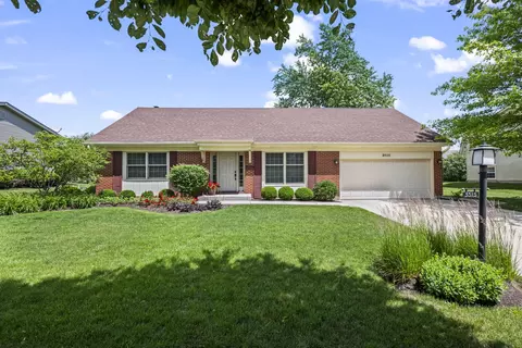 3515 Treaty Ln, Hoffman Estates, IL 60192