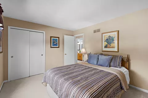 Bedroom - 1905 Salem Rd, Elgin, IL 60123 photo 4 of 8